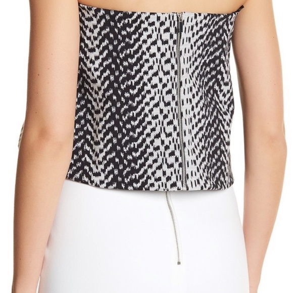 Elizabeth and James strapless top - Picture 2 of 5